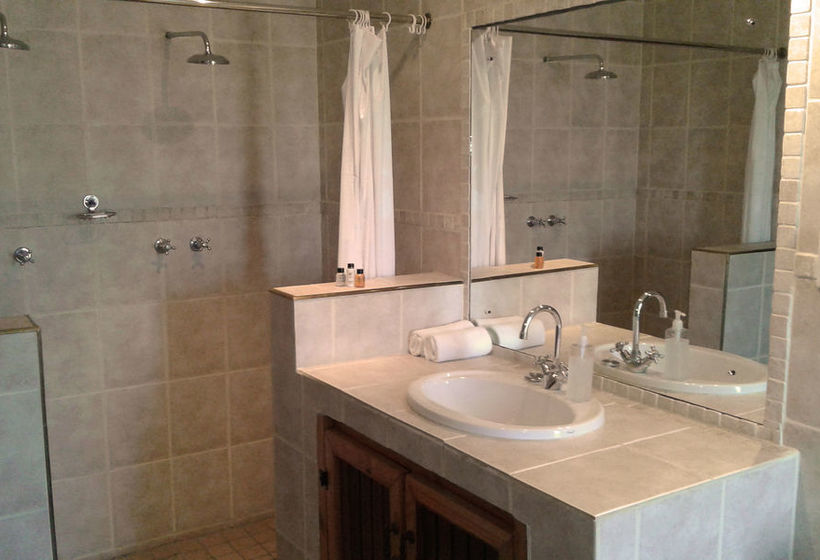 بنسيون Drakensberg Mountain Retreat