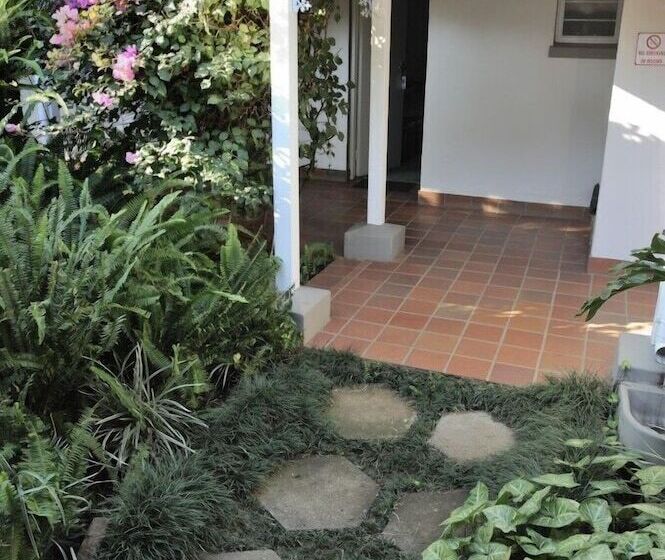 פנסיון Oxford Lodge Vryheid