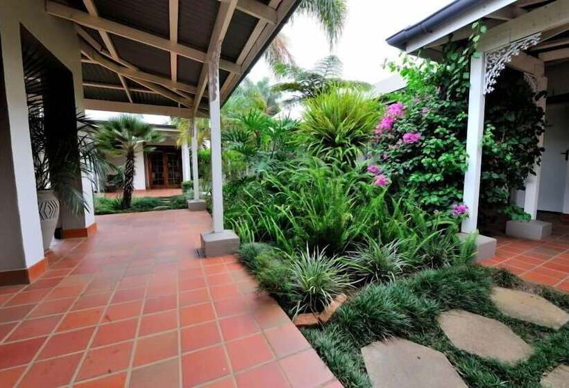 פנסיון Oxford Lodge Vryheid