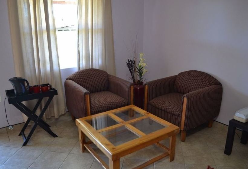 بنسيون Royal De Swan Guesthouse