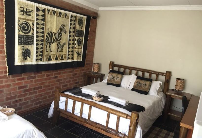 Пансион Travellers Nest Guesthouse