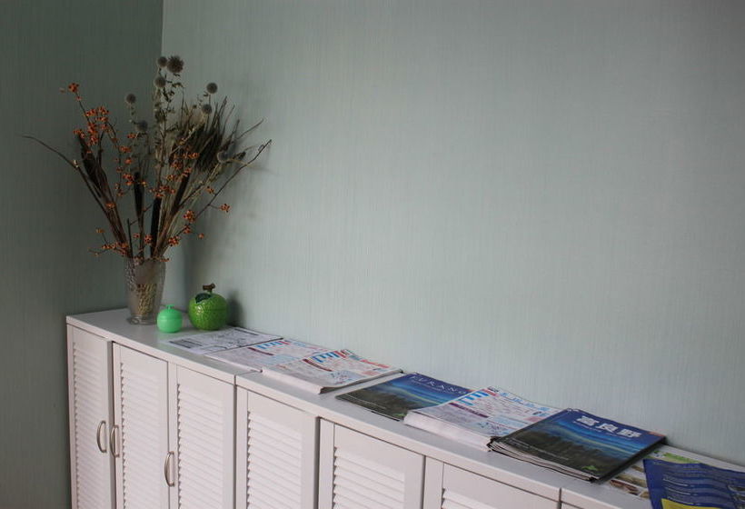 Petit Hotel Melon Furano