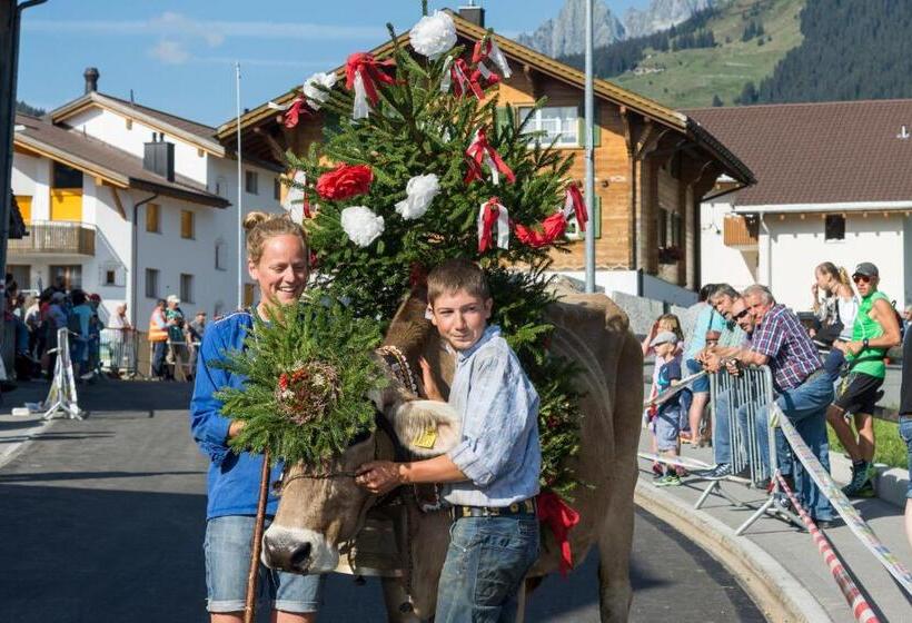 Pradas Resort Brigels