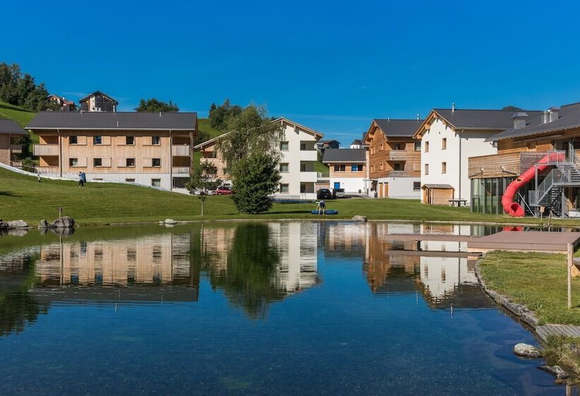 Pradas Resort Brigels