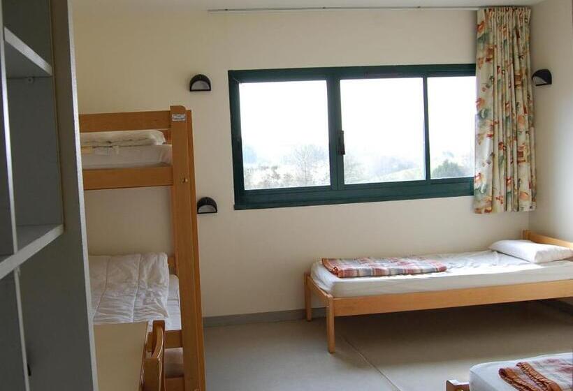 הוסטל Ti Menez Are