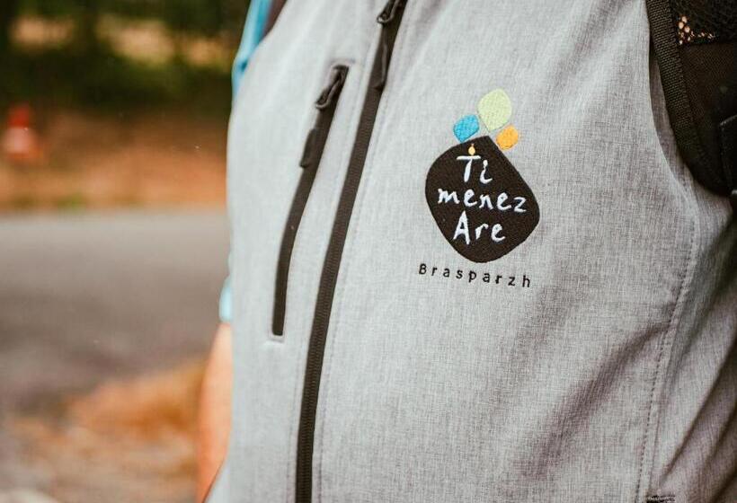 הוסטל Ti Menez Are