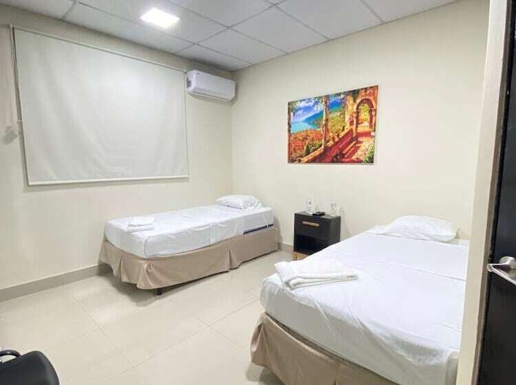 مبيت وإفطار La Capilla   Suites & Apartments San Benito