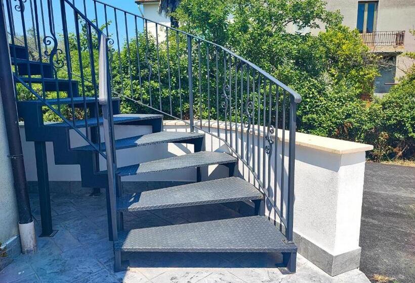 Desideria Rooms Bed And Breakfast