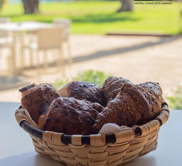 فندق Canaleta Heras