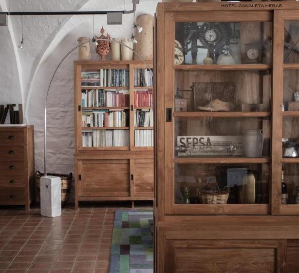 فندق Canaleta Heras