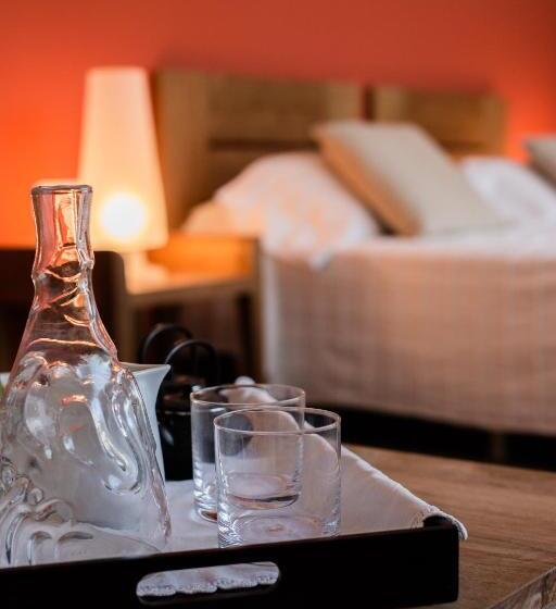 فندق Canaleta Heras