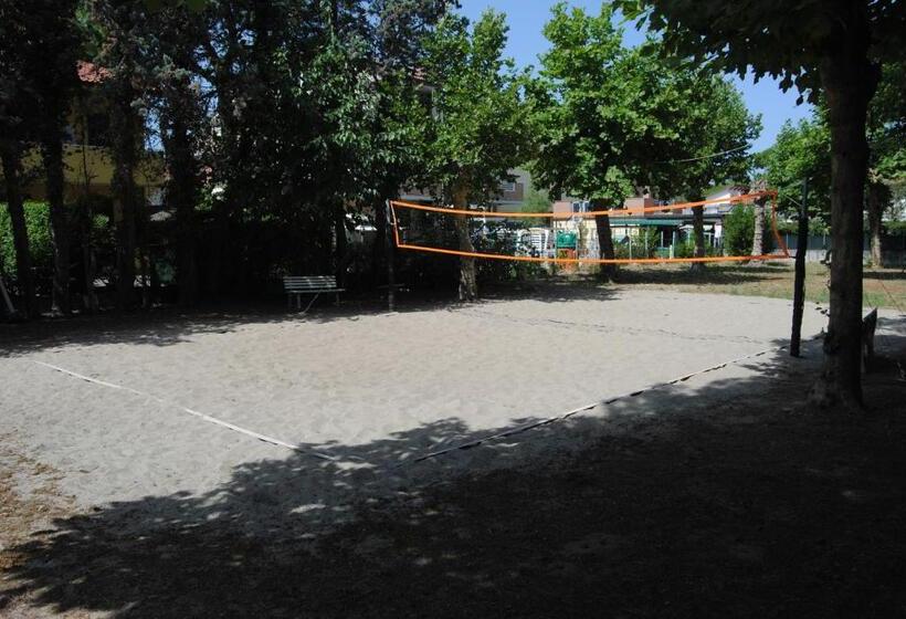 Отель Capriccio