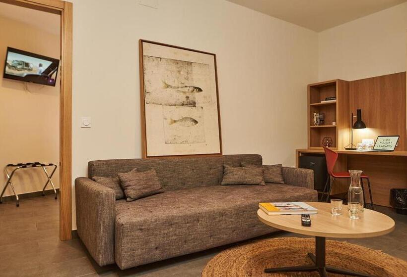 هتل Casa Palacio Pereros