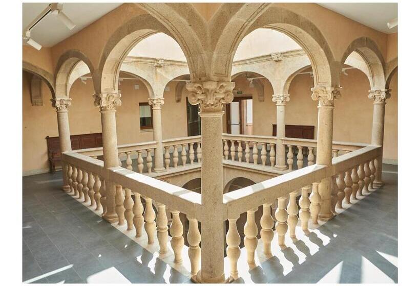 هتل Casa Palacio Pereros