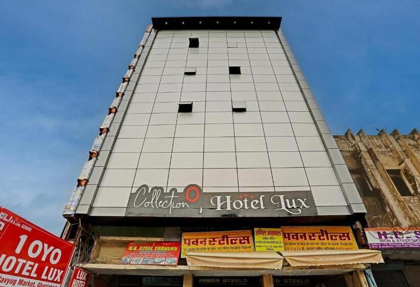 ホテル Collection O Lux