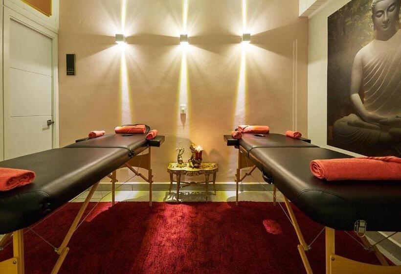 Отель Duo Boutique