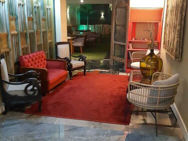 Отель Duo Boutique