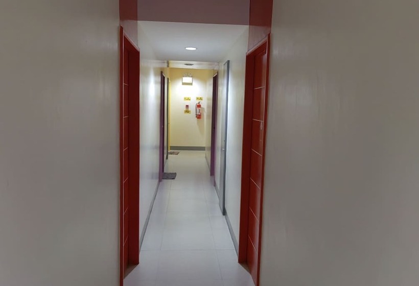 هتل Mansion 8 Residences