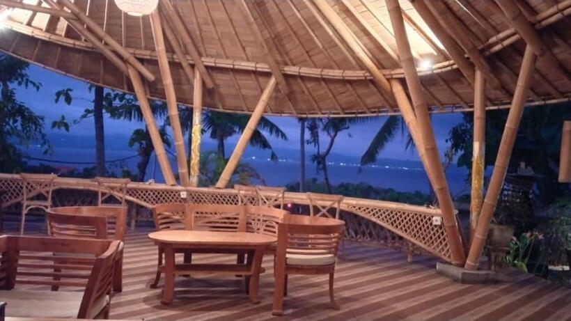 Hotel Tinggian Hill Retreat