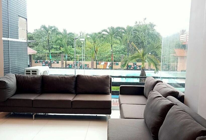 Magsaysay Hillside Resort Powered By Cocotel