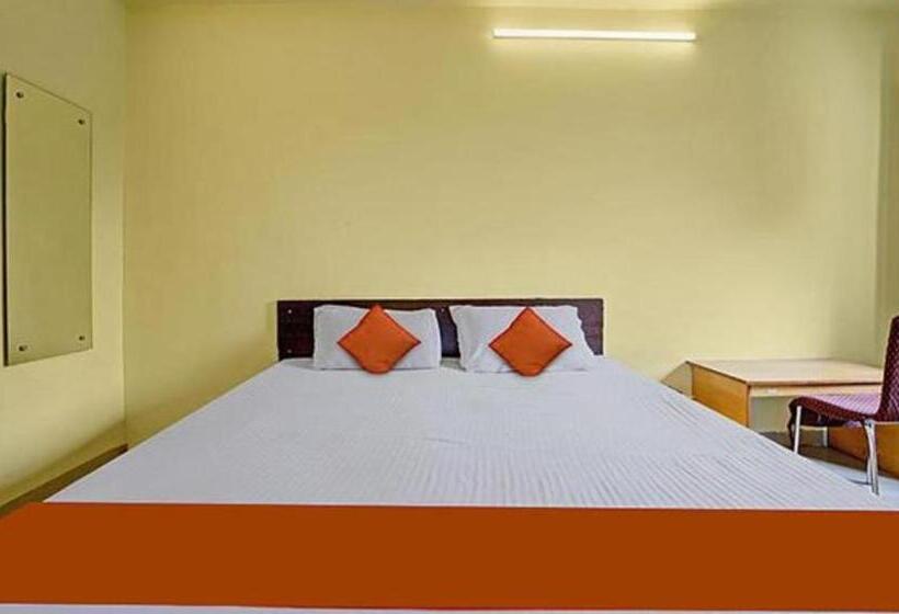 Fabhotel Akash Executive