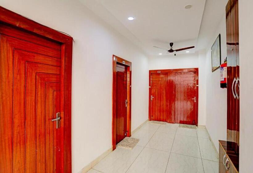 Oyo Flagship 81501 Sambhav Hotel And Restaurant