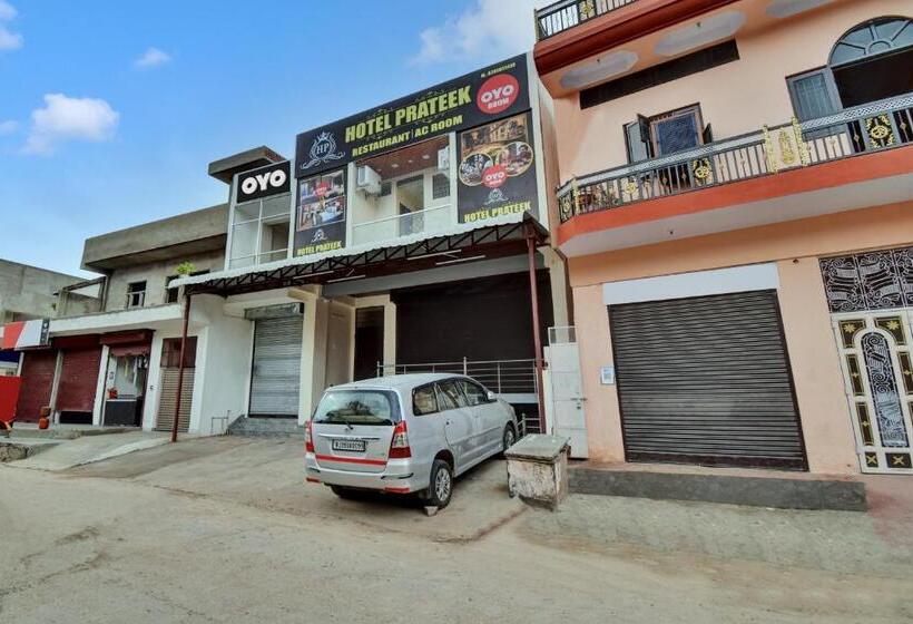 Oyo Flagship Hotel Prateek