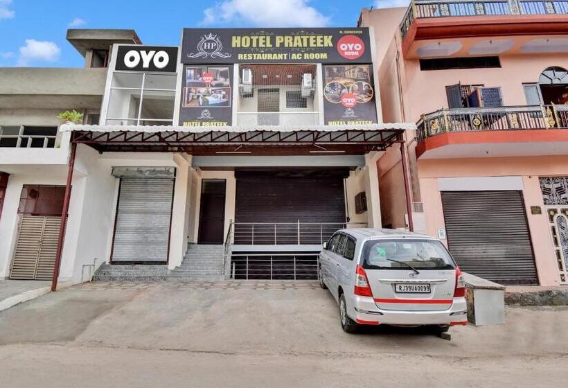 Oyo Flagship Hotel Prateek