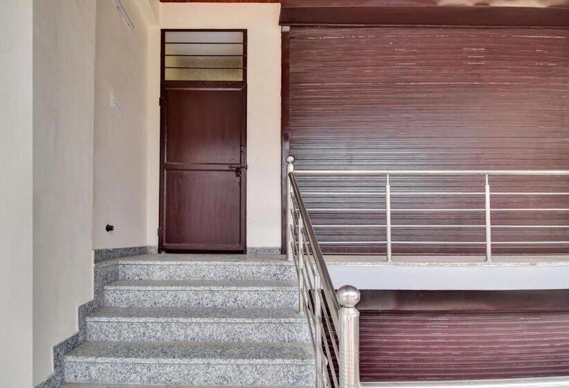 Oyo Flagship Hotel Prateek