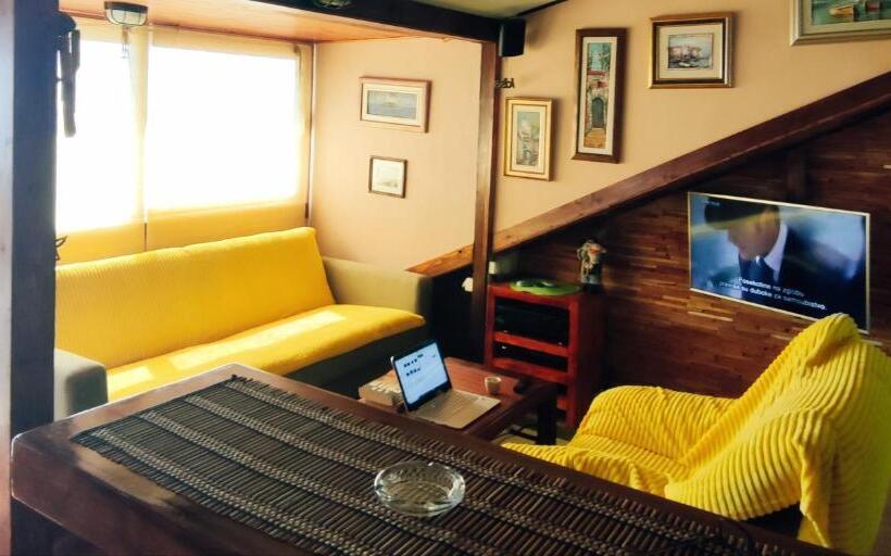 پانسیون Apartmani Fortunela