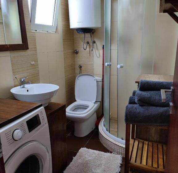 پانسیون Apartmani Fortunela