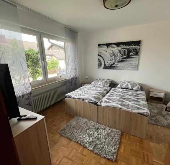 פנסיון Haus Haller 5