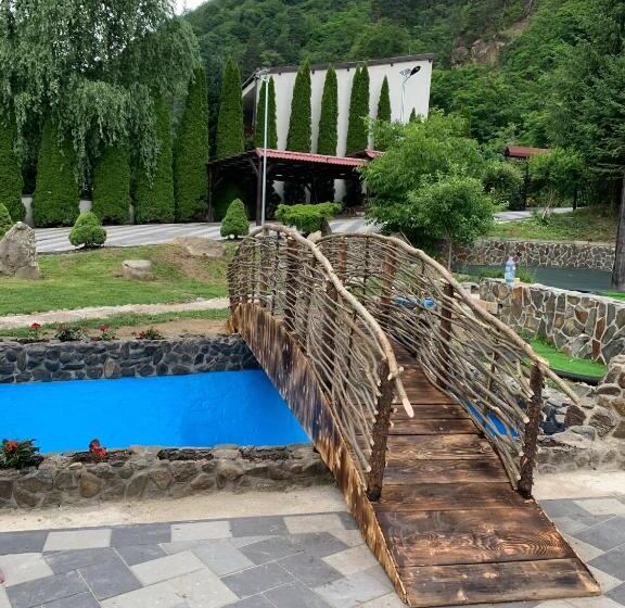 펜션 Lacul De Argint