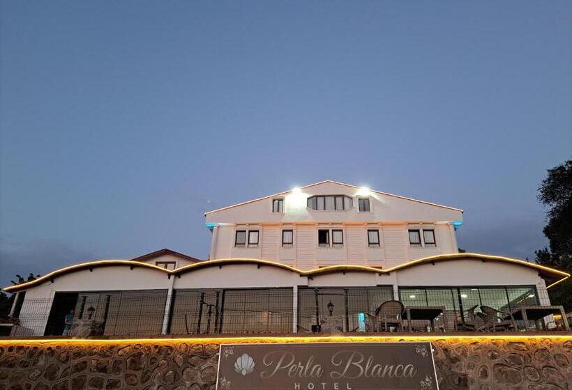 Perla Blanca