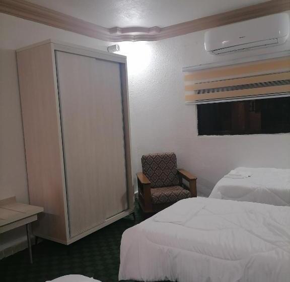 Petra Glamour Hostel