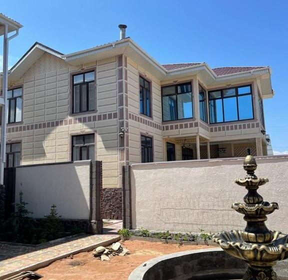 استراحتگاه Chinar