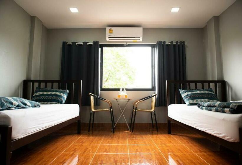 فندق صغير Chill @ Phetchaburi