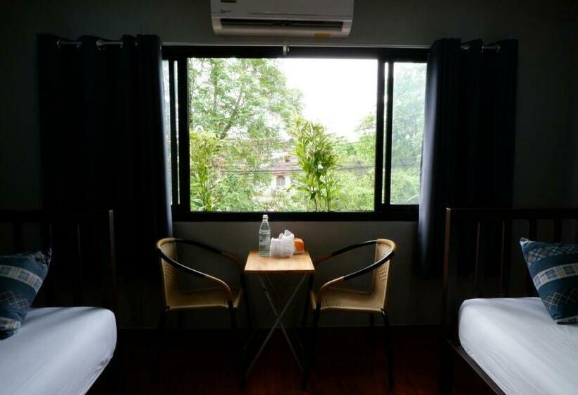 فندق صغير Chill @ Phetchaburi