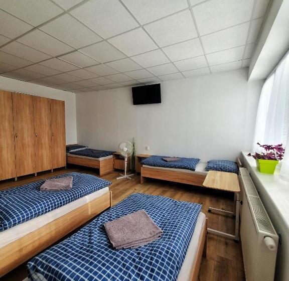 旅馆 Ubytovňa Bytča