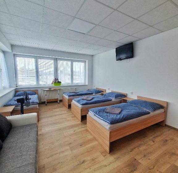 旅馆 Ubytovňa Bytča