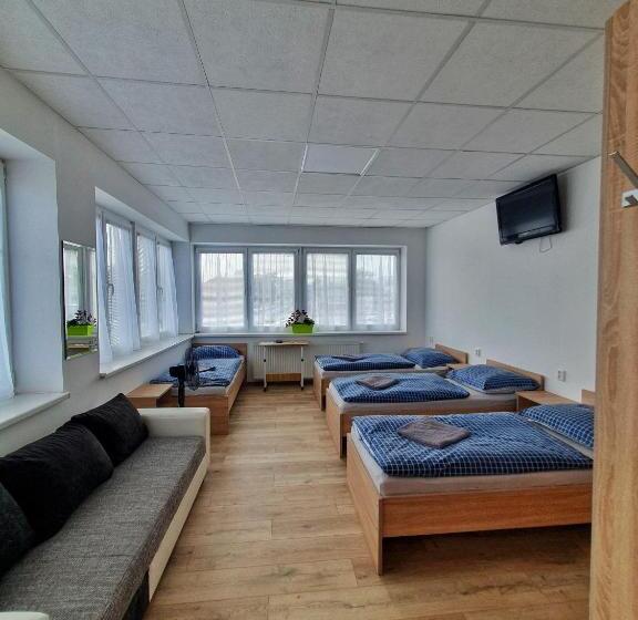 旅馆 Ubytovňa Bytča