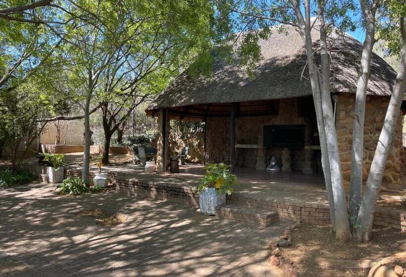 צימר Grants Hill Inn