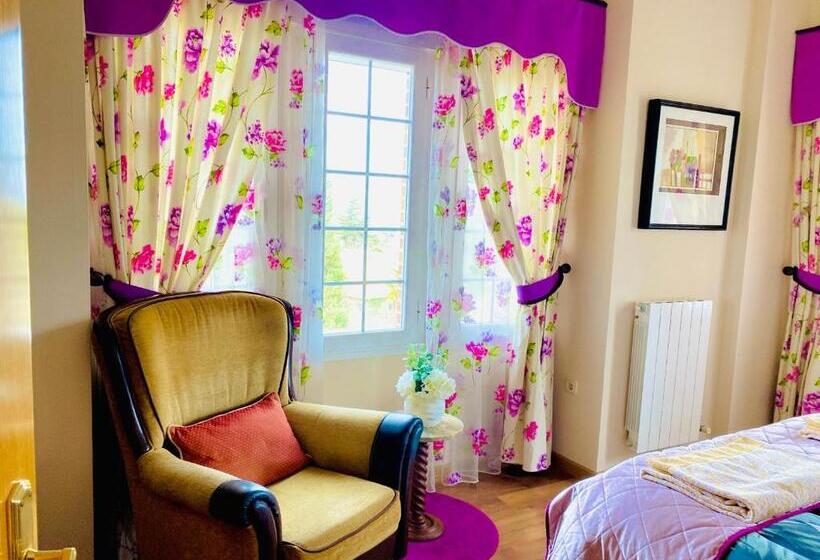 مبيت وإفطار Casa Rural Mirador Del Olivar