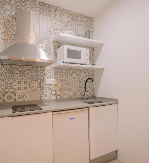 تختخواب و صبحانه Terra