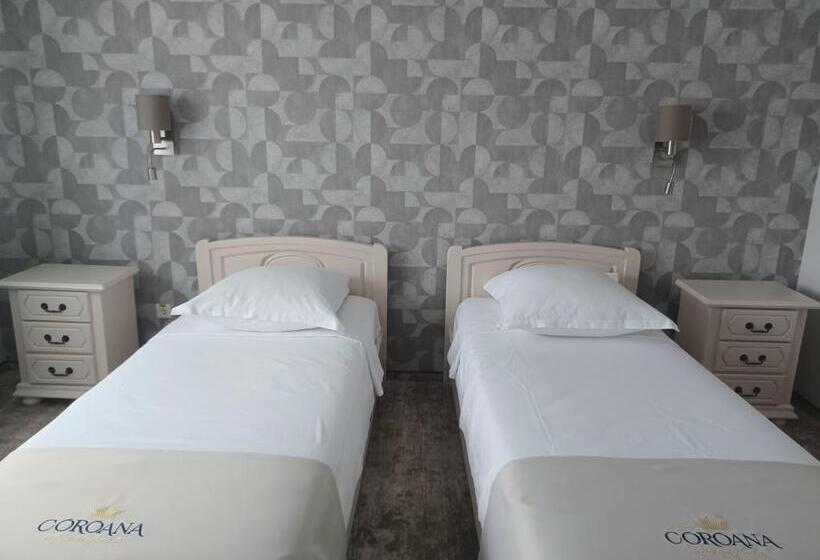 Отель Coroana