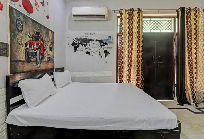 בית מלון כפרי Golden Night