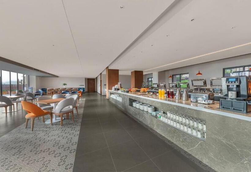 בית מלון כפרי Holiday Inn Express Wawu Mountain, An Ihg