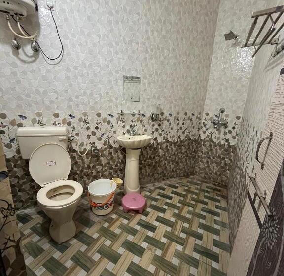 Отель Nirvana Rooftop