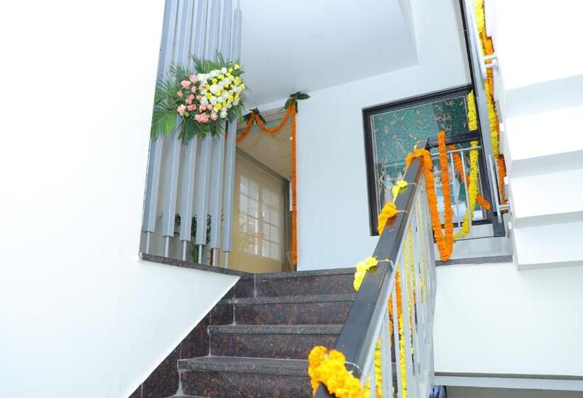 בית מלון כפרי Raja Mahal