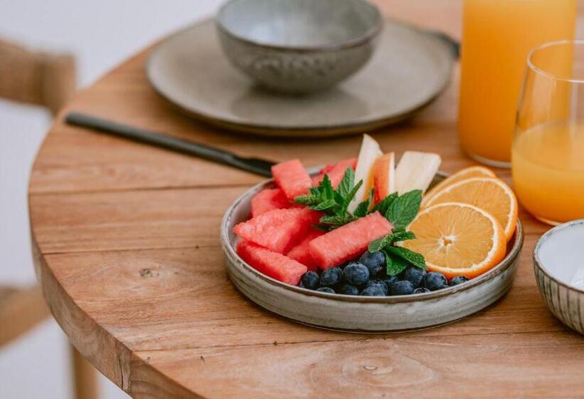 בית מלון כפרי San Roque Suites De Monda